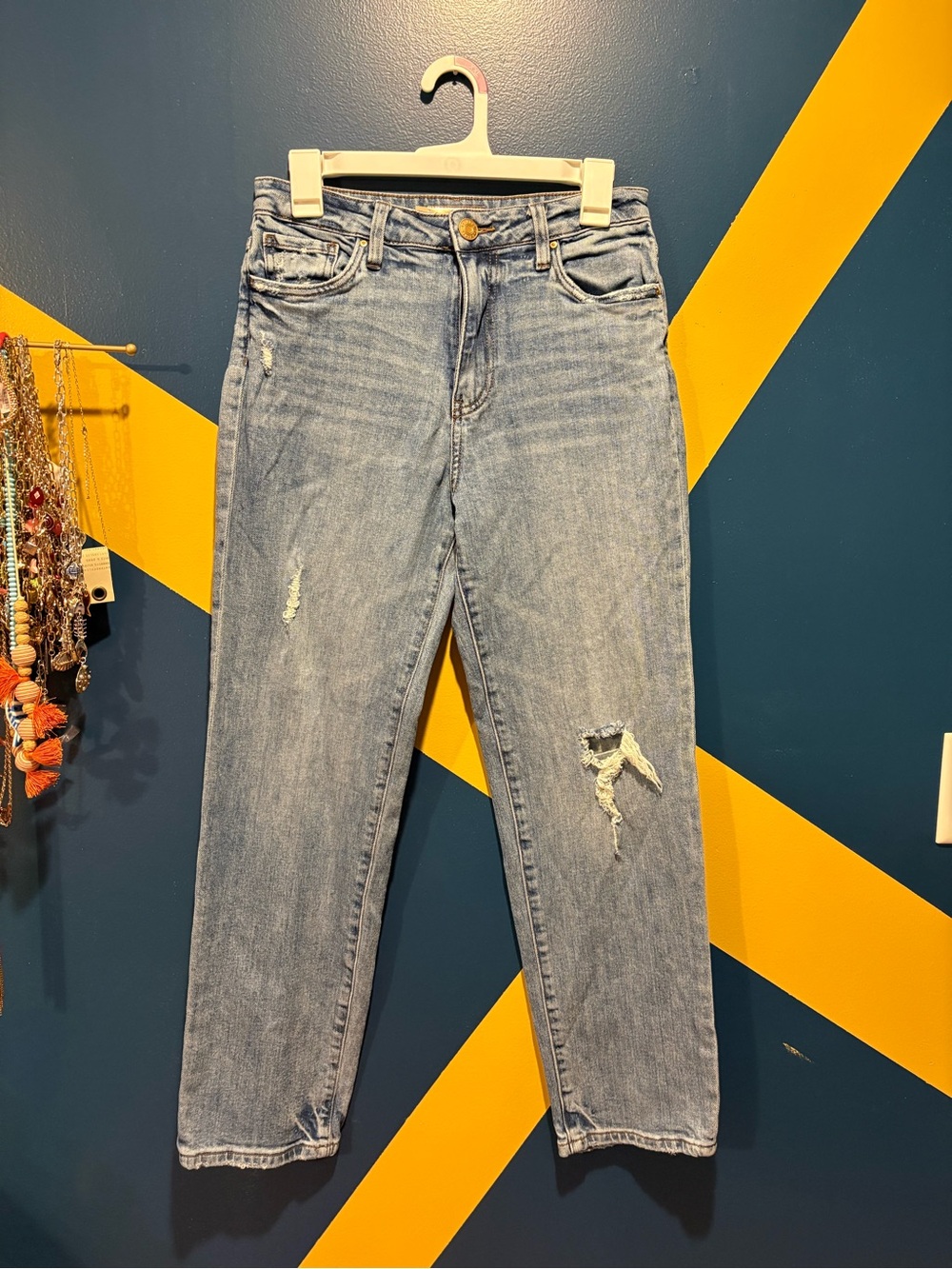 Kut From The Kloth Light Wash "Christine Straight Leg Jeans EUC